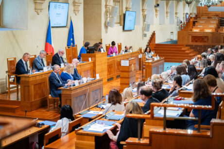 Konference Budoucnost češtiny ve&nbsp;světě v&nbsp;Senátu PČR